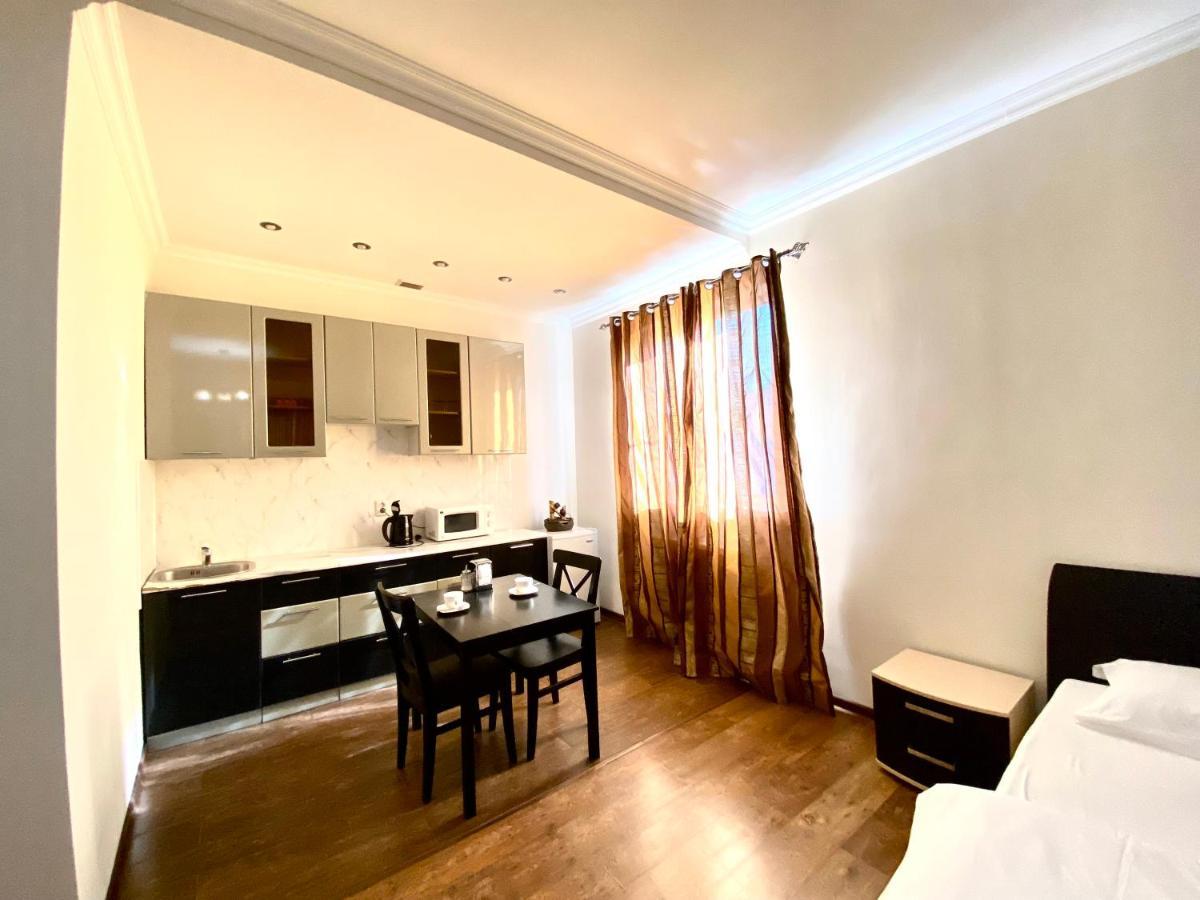 Sarai-Batu Guest House Atyraū Extérieur photo