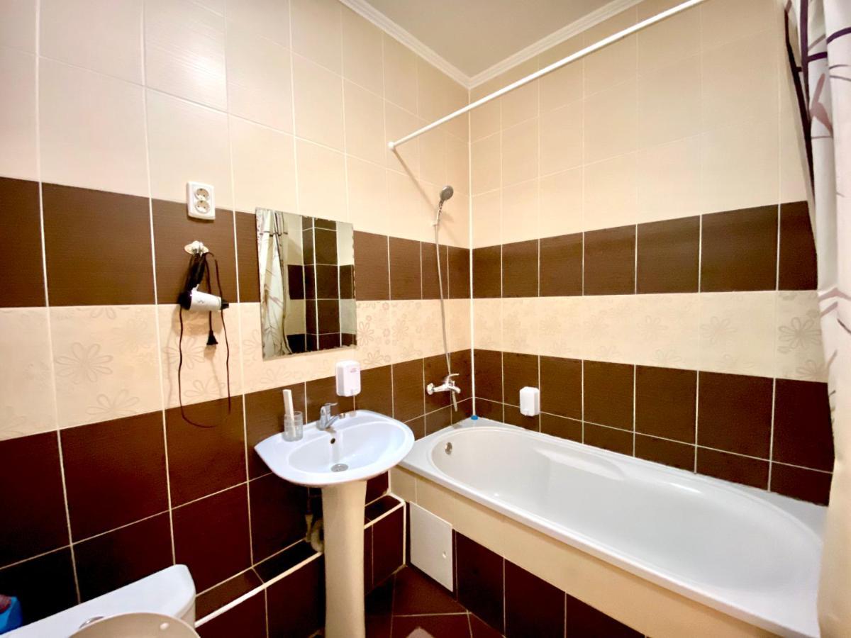 Sarai-Batu Guest House Atyraū Extérieur photo